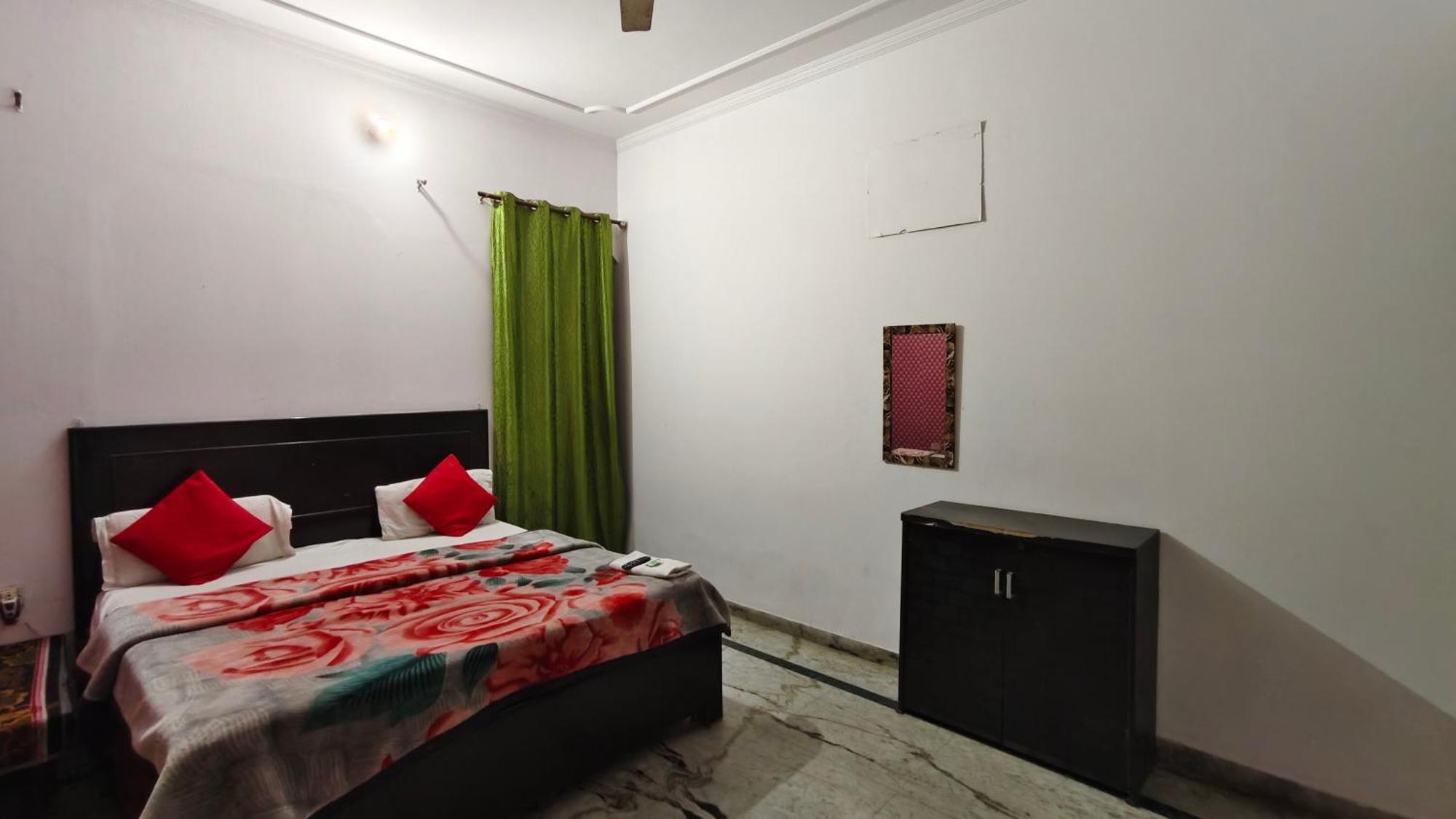 Rajdhani Guest House فريد آباد المظهر الخارجي الصورة