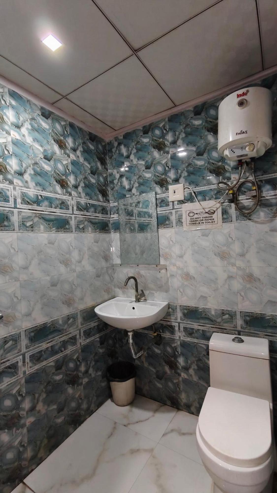 Rajdhani Guest House فريد آباد المظهر الخارجي الصورة