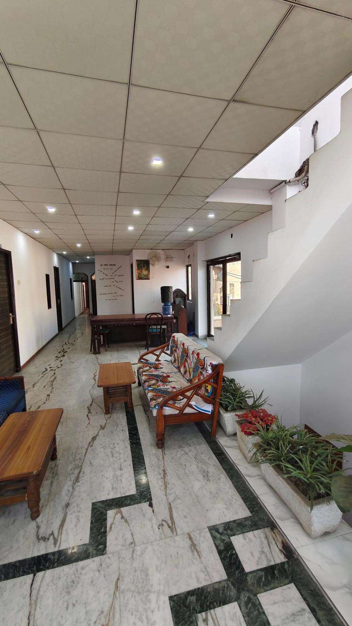 Rajdhani Guest House فريد آباد المظهر الخارجي الصورة
